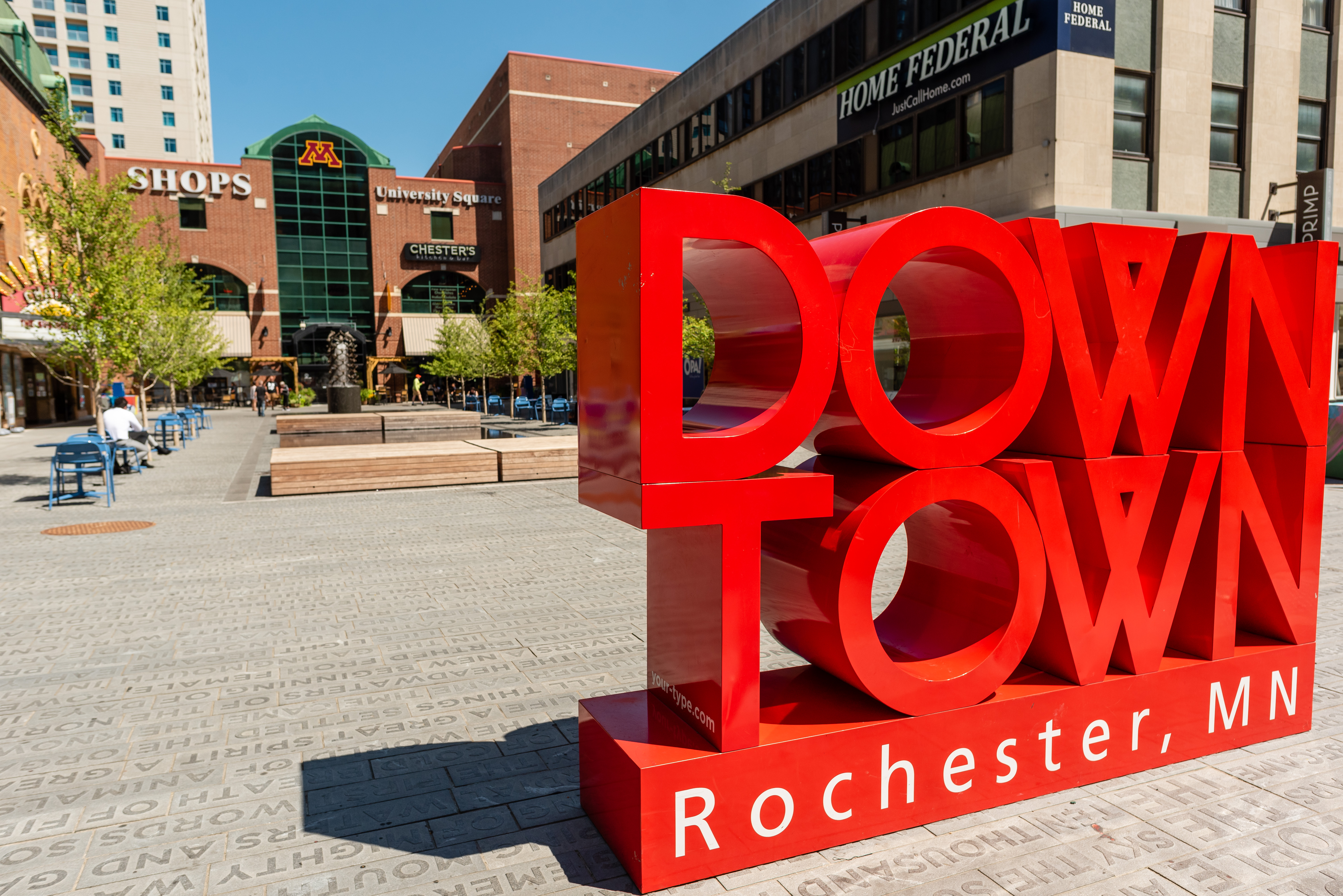 Rochester Downtown sign in the peace plaza 